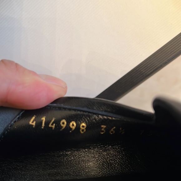 AGNELLO PLONGE AUTHENTIC USED BLACK LEATHER GUCCI LOAFERS WOMEN SIZE 36 1/2. - Picture 5 of 9